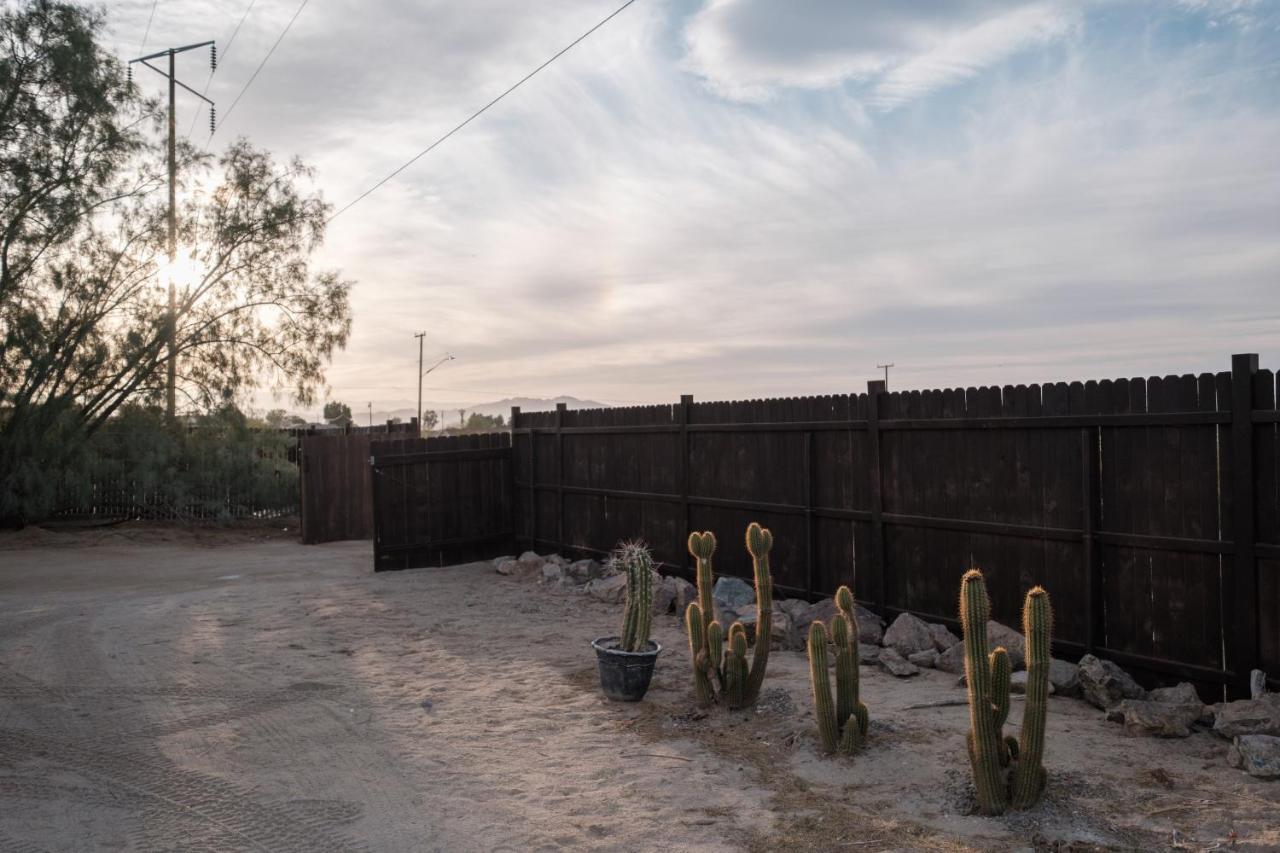 @ Marbella Lane - The Moon Designer Home Right Behind The Jtnp Joshua Tree Kültér fotó