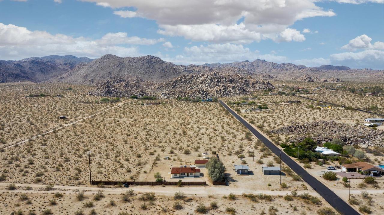 @ Marbella Lane - The Moon Designer Home Right Behind The Jtnp Joshua Tree Kültér fotó
