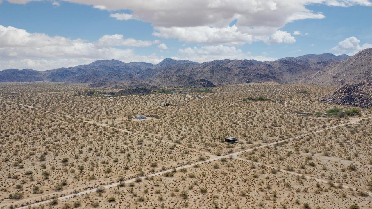 @ Marbella Lane - The Moon Designer Home Right Behind The Jtnp Joshua Tree Kültér fotó